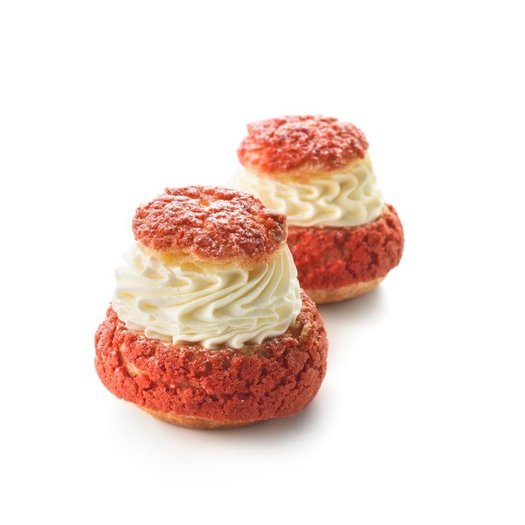 Red velvet choux