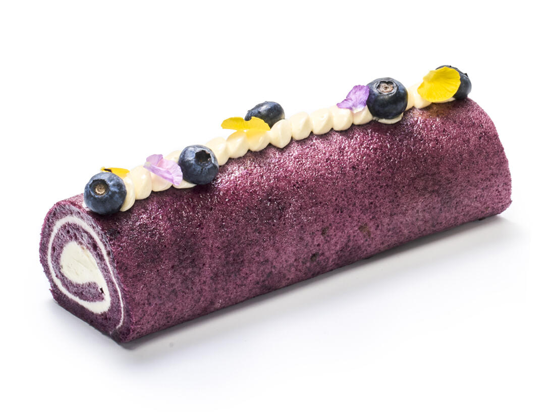 Blueberry Castella Roll
