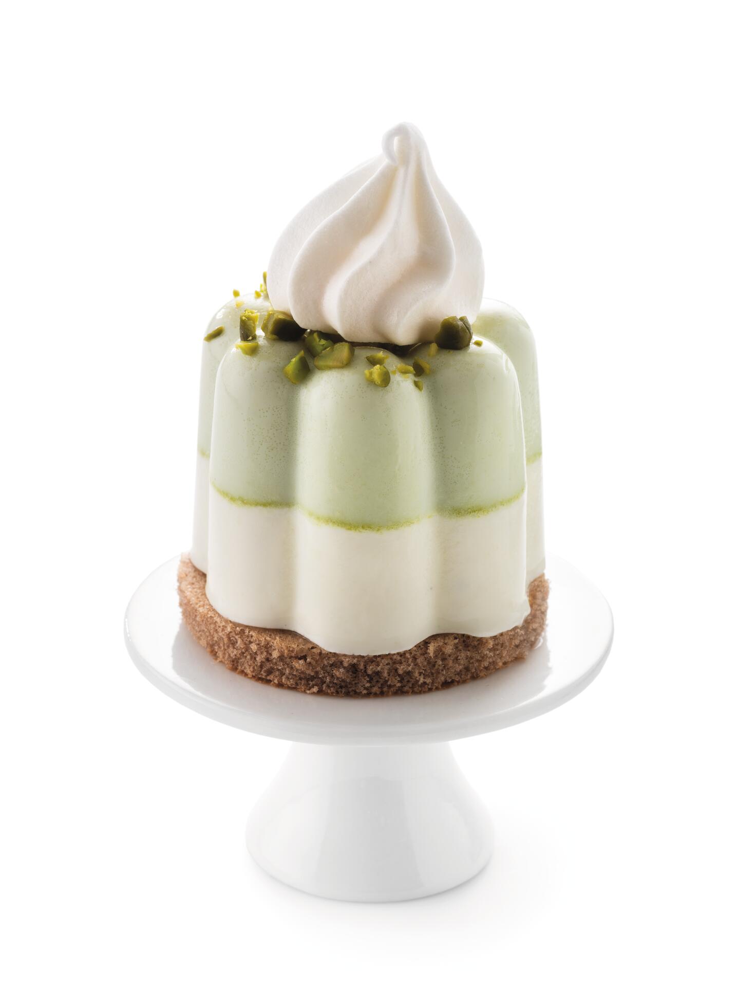 Pistachio pannacotta