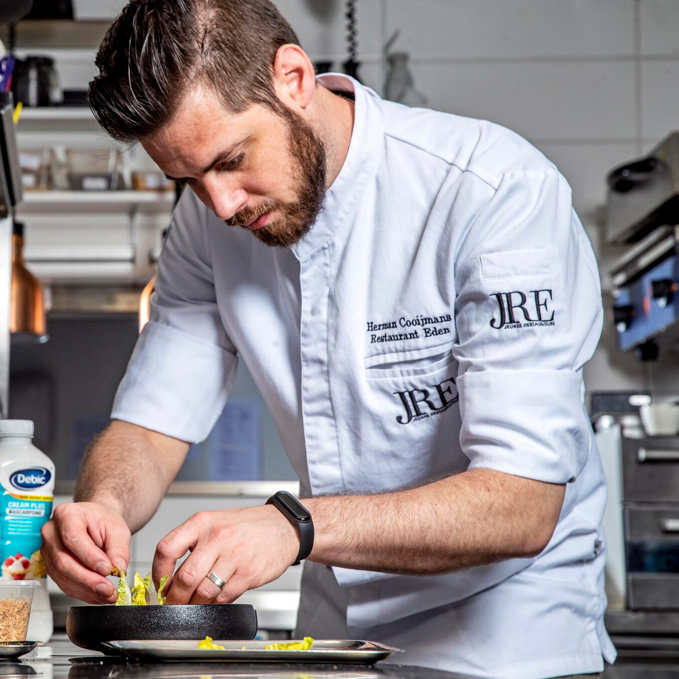 Savourer l'inattendu: Le chef-d'œuvre culinaire de Herman Cooijmans 