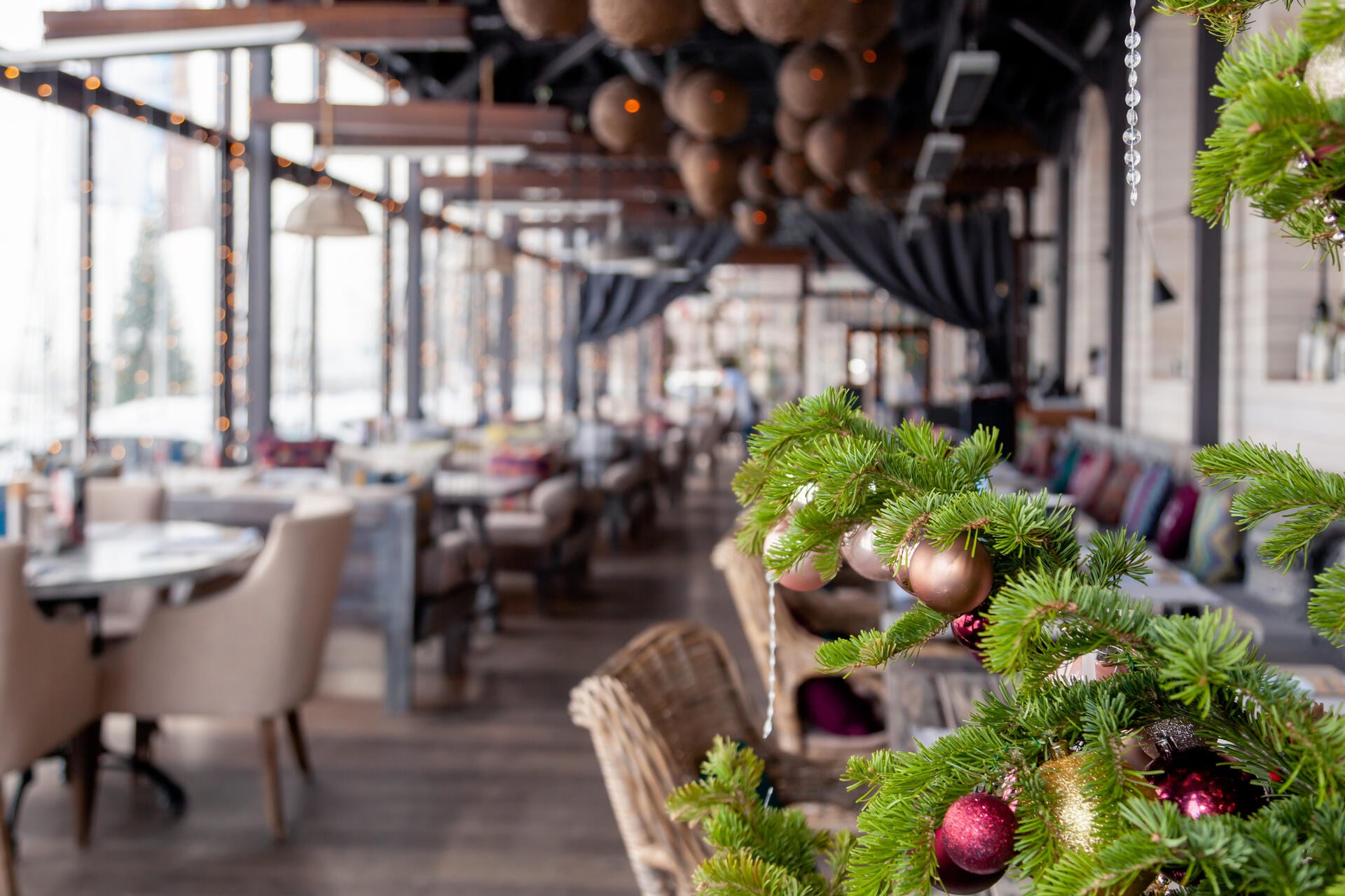 Přečtěte si náš článek o vánočních tradicích a inovacích