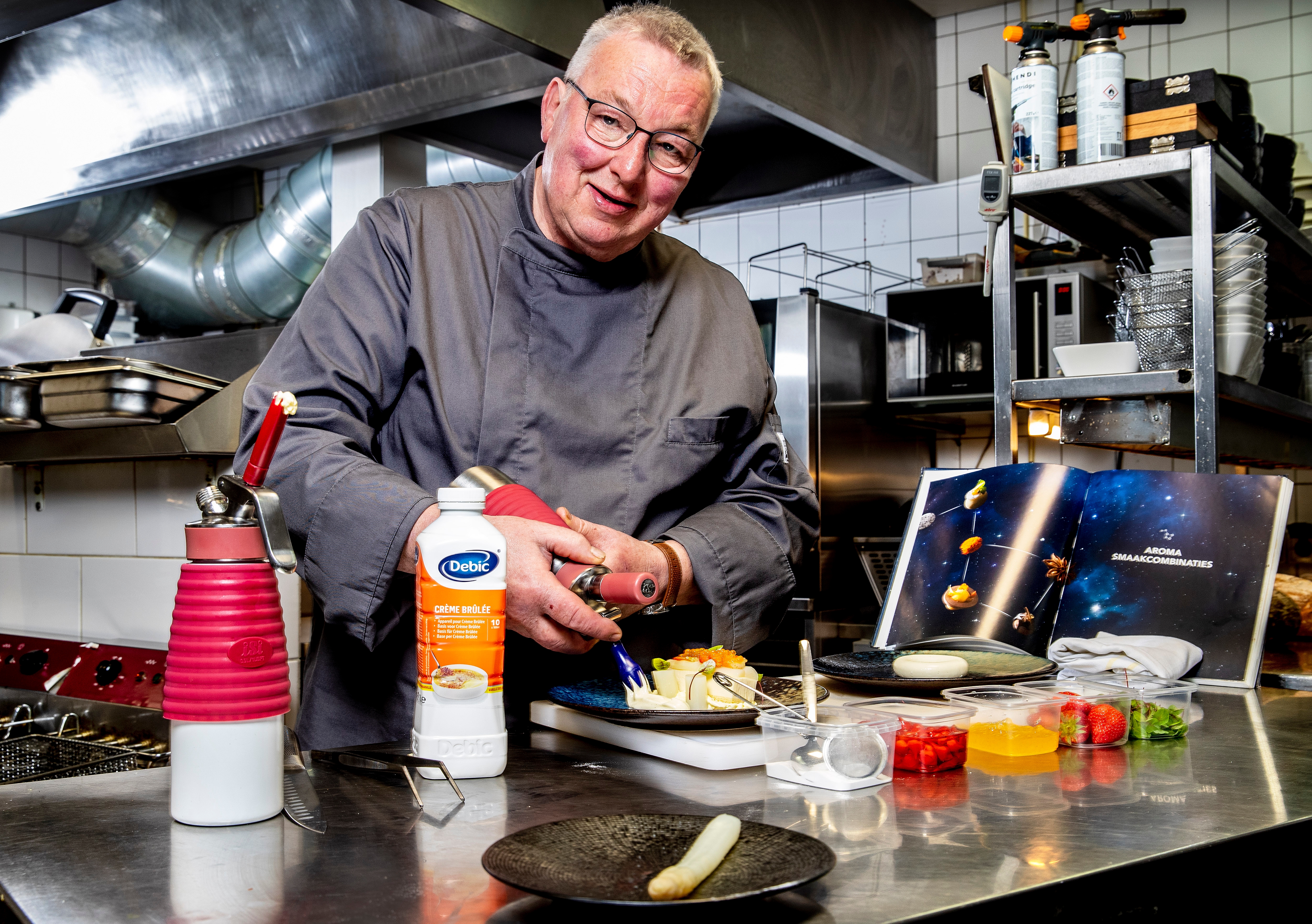 Bert Boer, Eemshotel Delfzijl