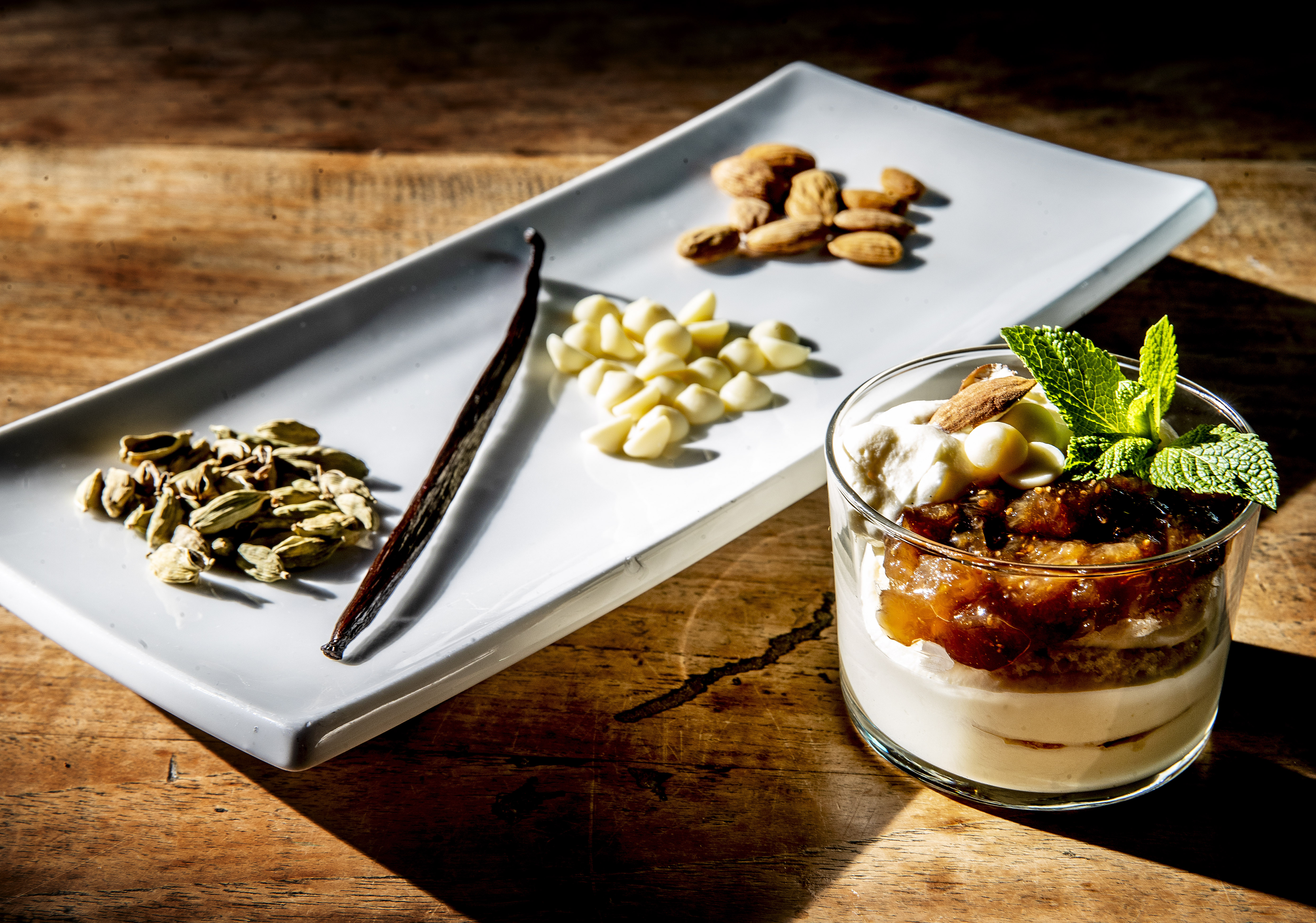 Mousse met amandelcake  - photo 3826911 | Debic