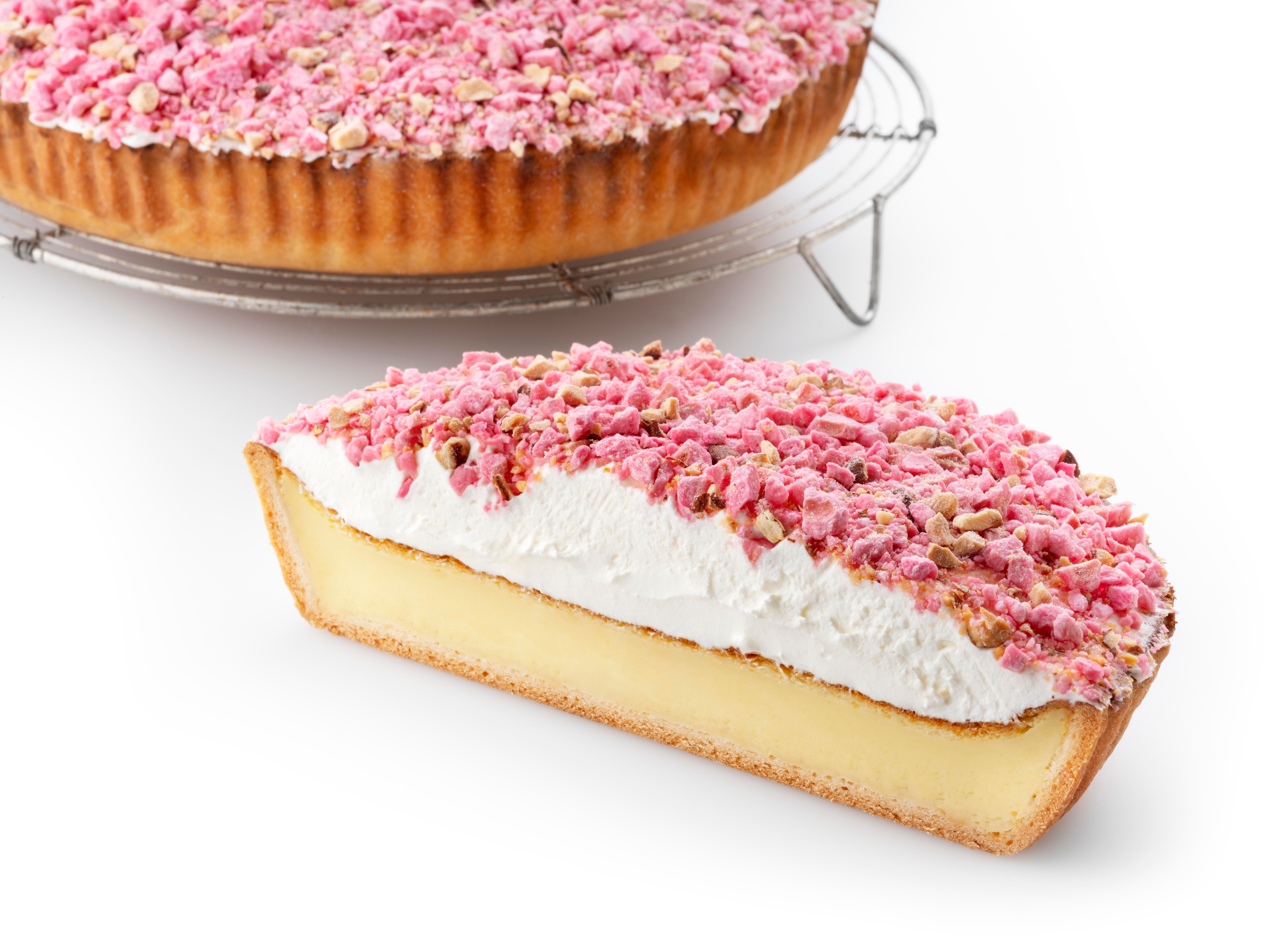 Put a twist on it! Flan with pink pralinettes