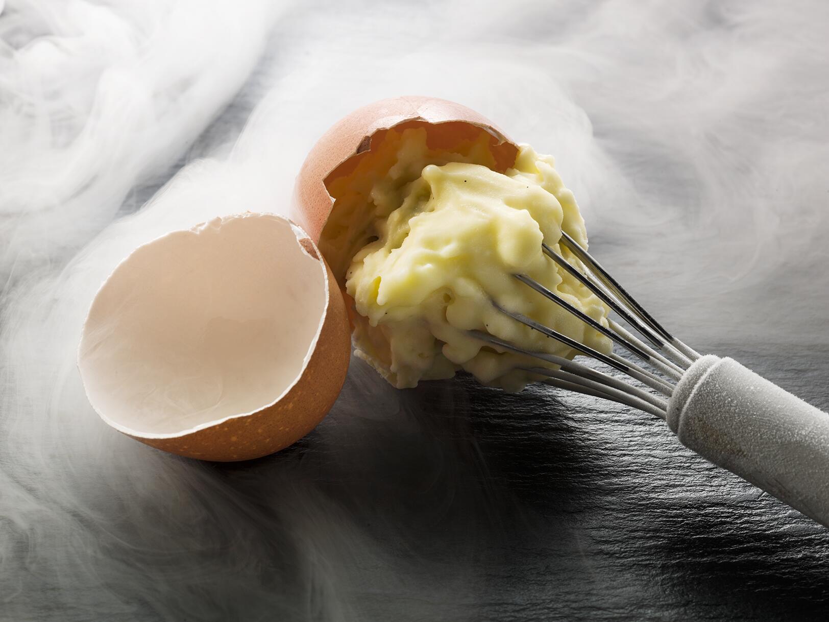 Egg and bacon ice cream (Nitro sorbet)