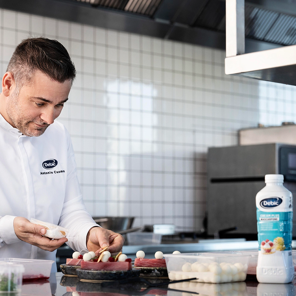 Chef avec Debic Crème Plus Mascarpone