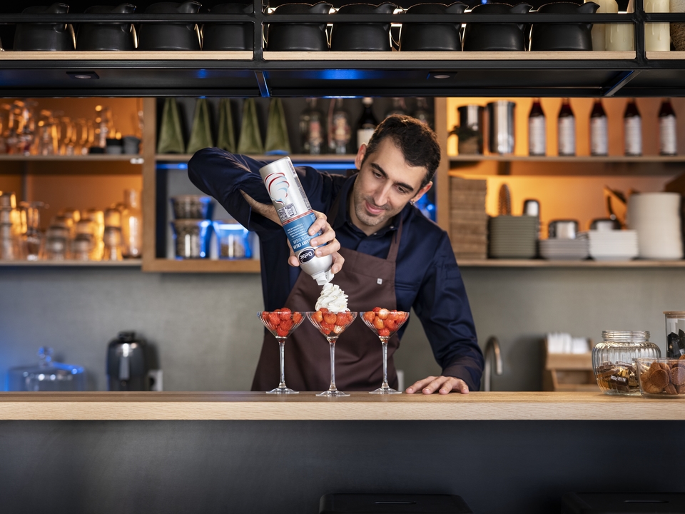 Debic Spraycan used on a bar