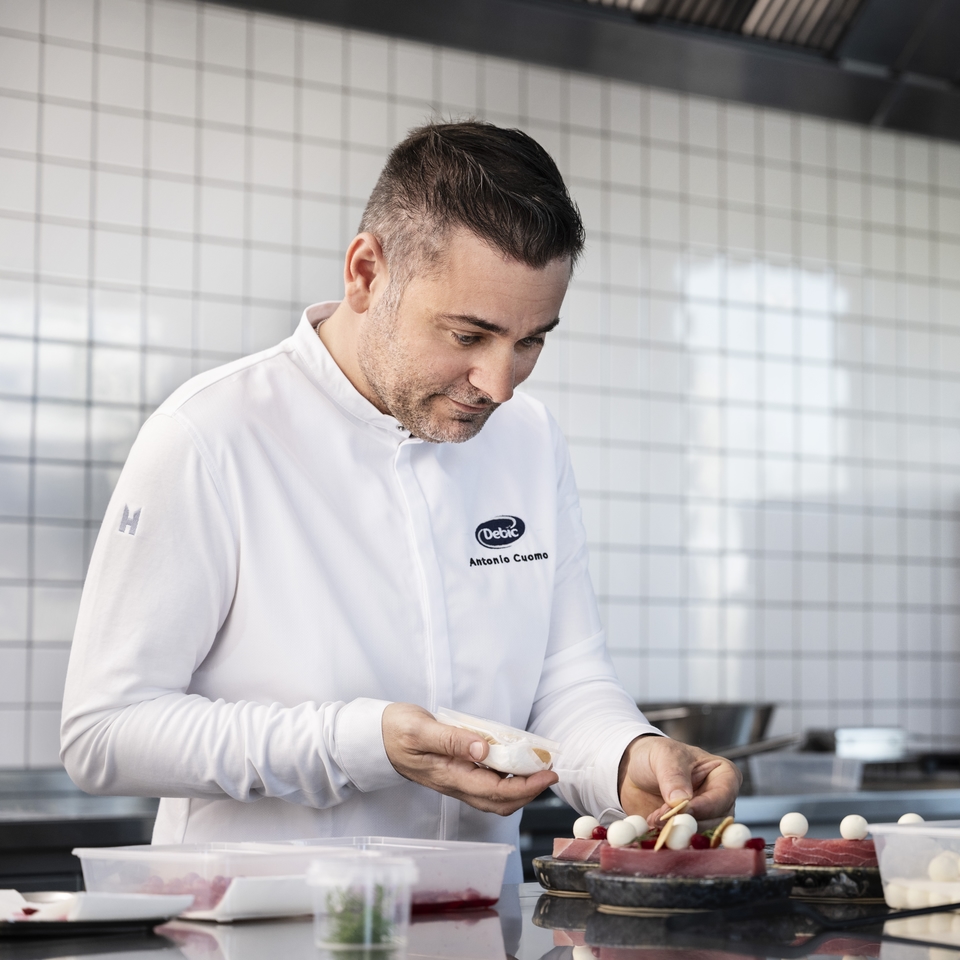 Chef making pastry with Debic Cream