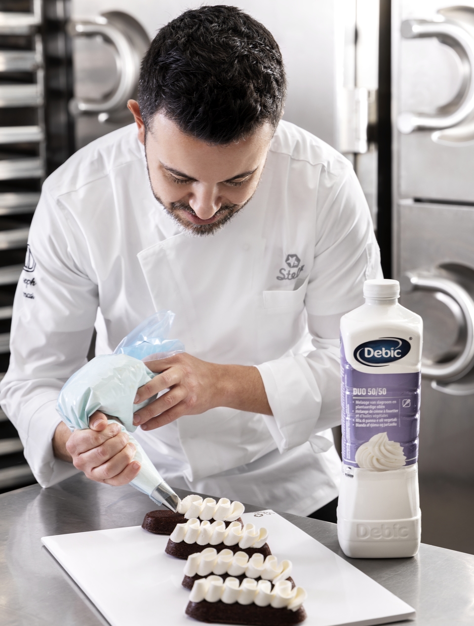 Joseph Dimasi decorating pastries using Debic Duo