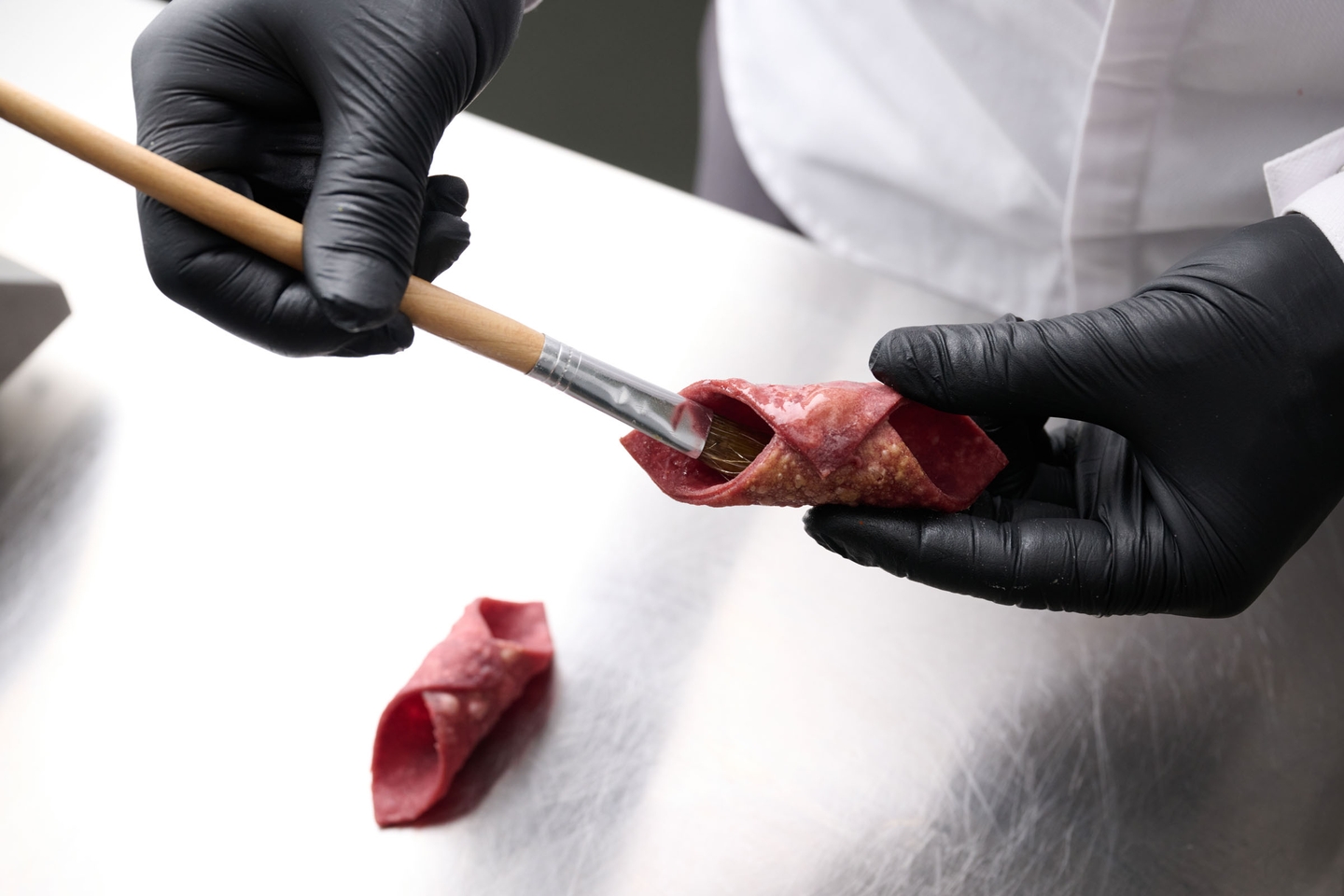 Raspberry cannoli shells