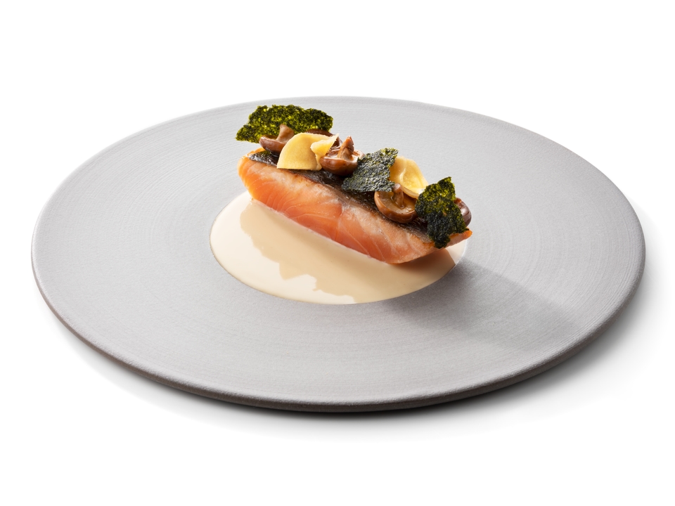 Salmon with shiitake sauce