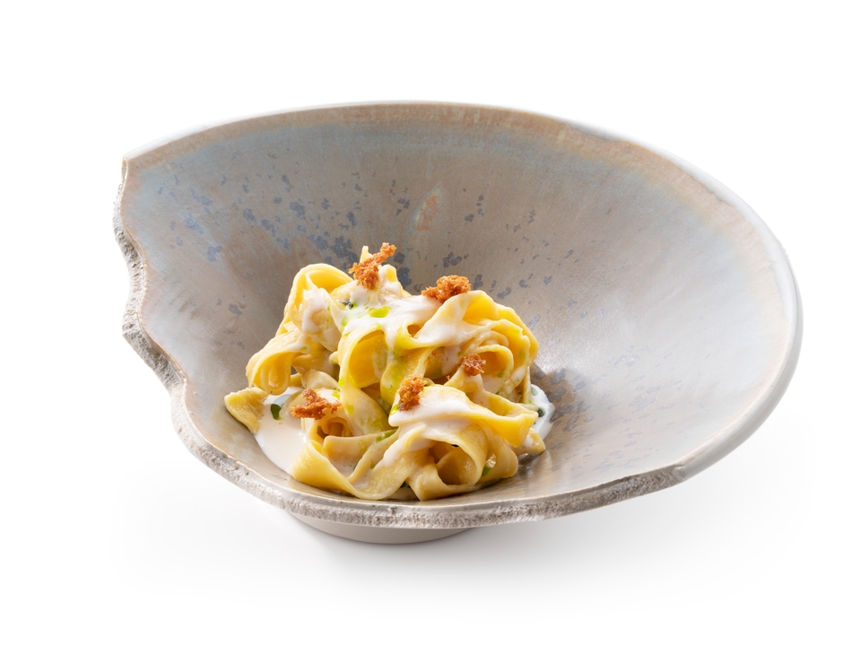 Tagliolini with butter and anchovies