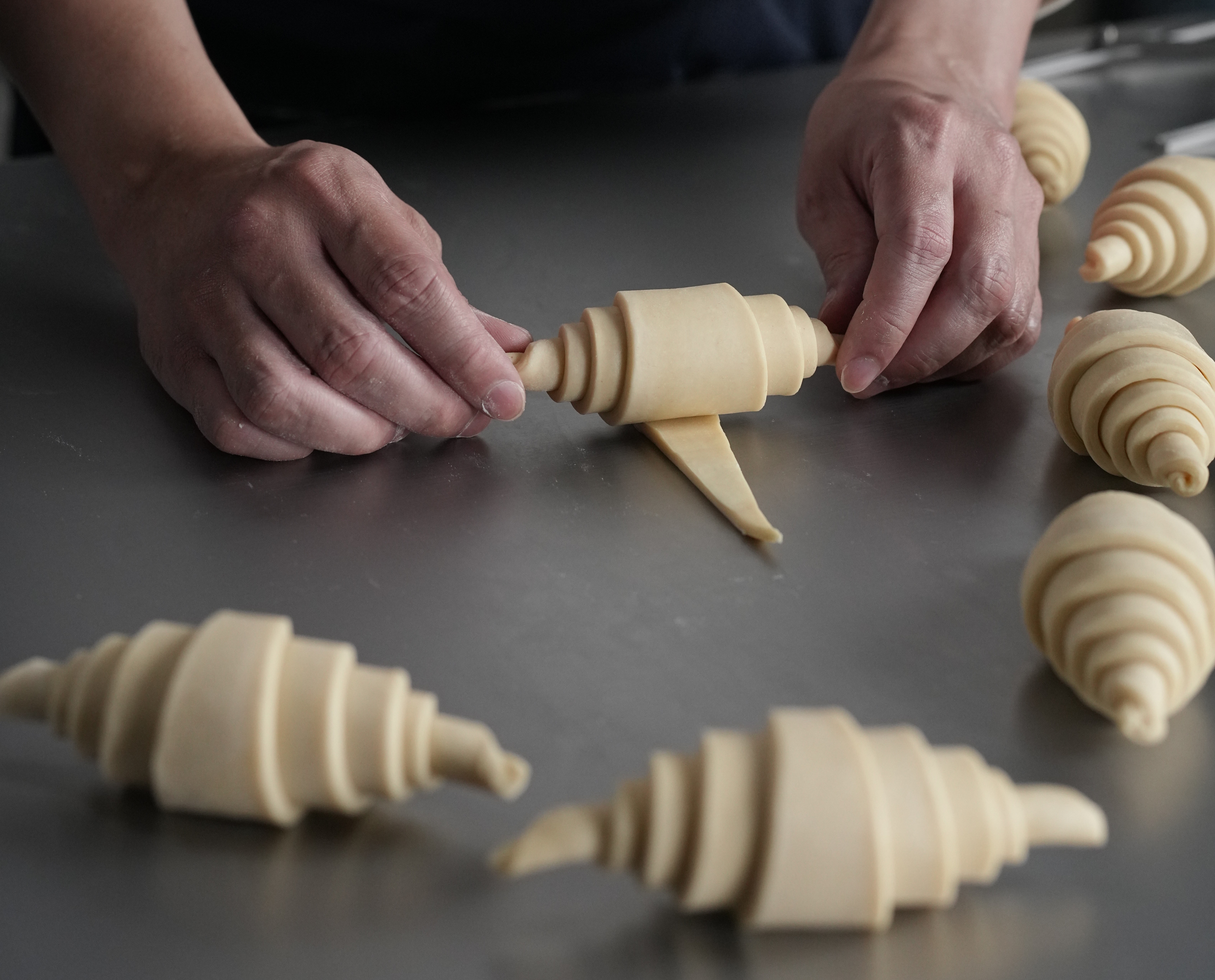 folding croissant