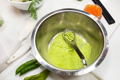 Thomas Bühner - handling_1 | Debic