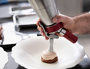 Ambassador - 1718949368943 ambassador_handling_2 | Debic