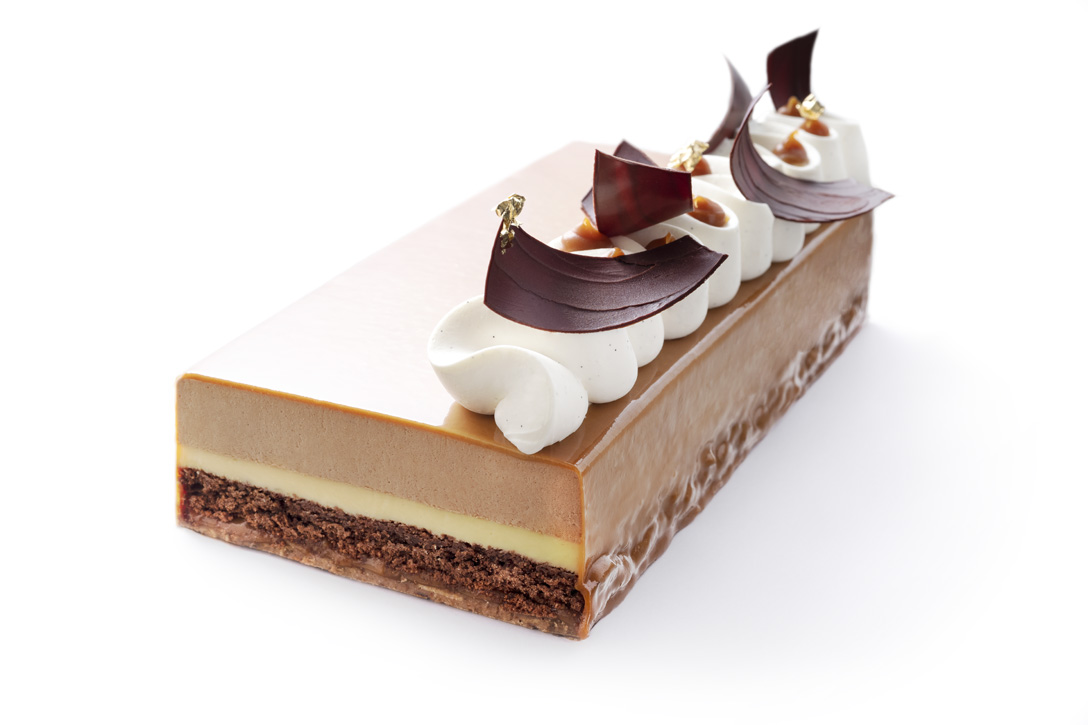 Entremets chocolat-fruit de la passion-caramel - photo1 | Debic
