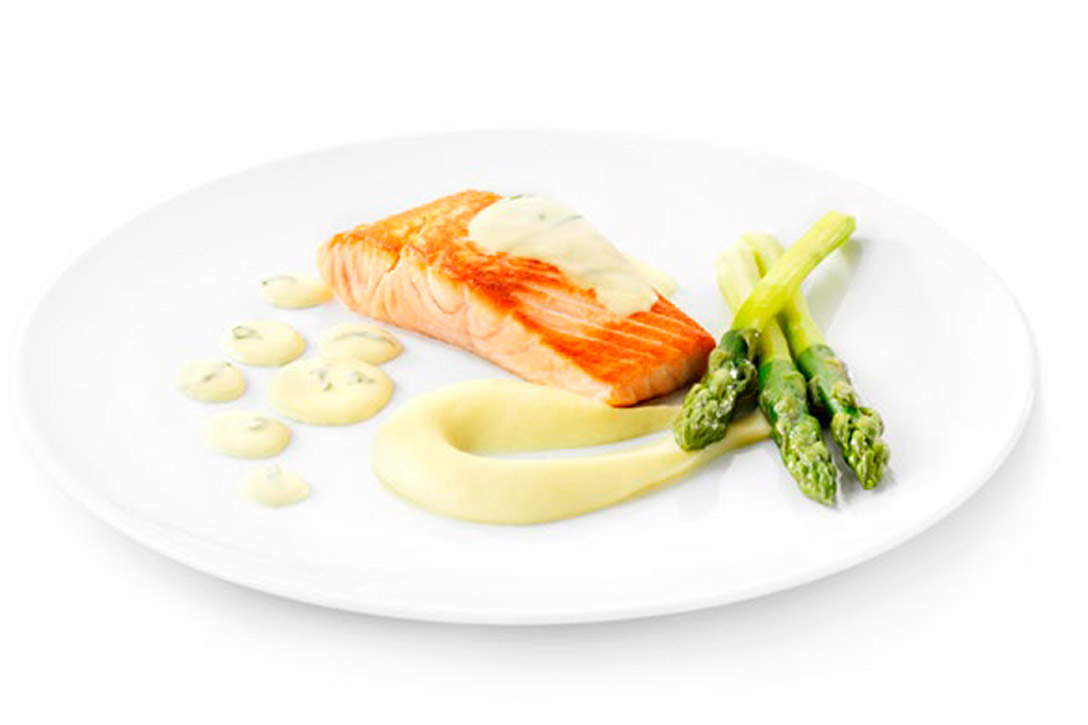 Salmón con salsa de vino blanco y borraja - photo1 | Debic