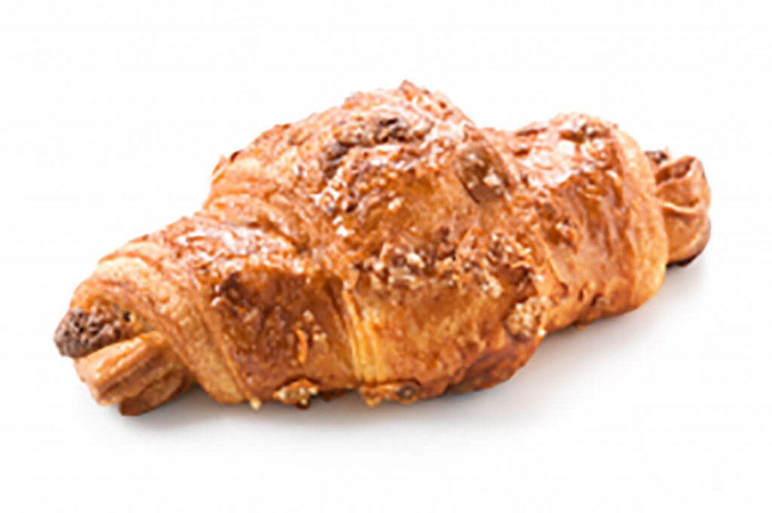 Croissant met spijs en amarene kersen - photo1 | Debic