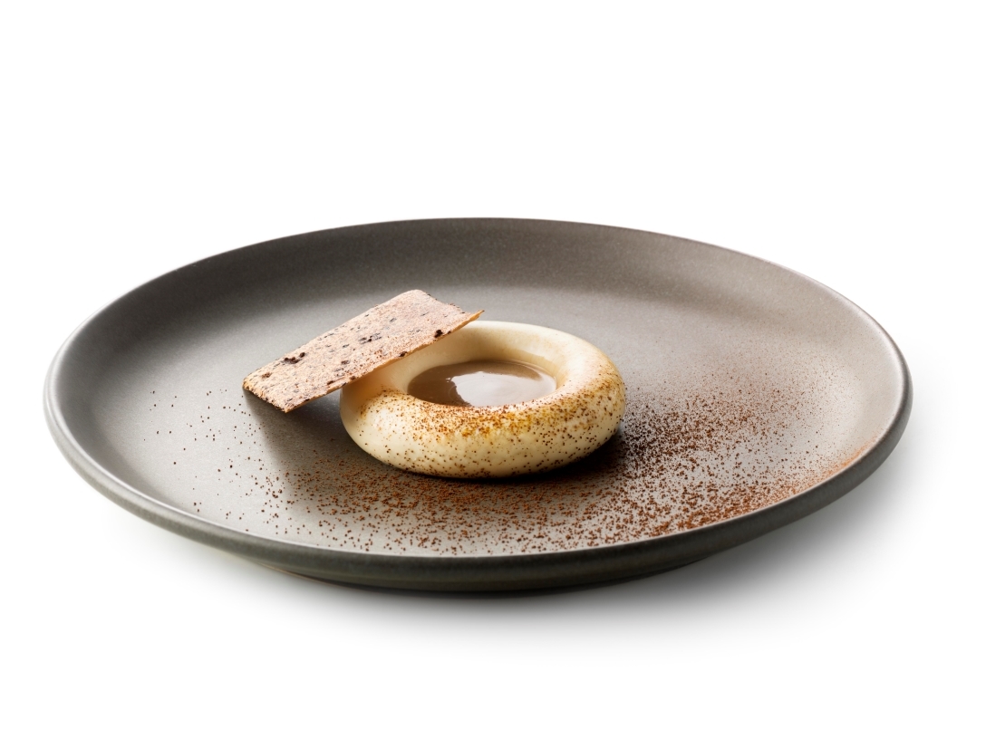 Chocolademousse quenelle met koffiearoma’s - photo1 | Debic