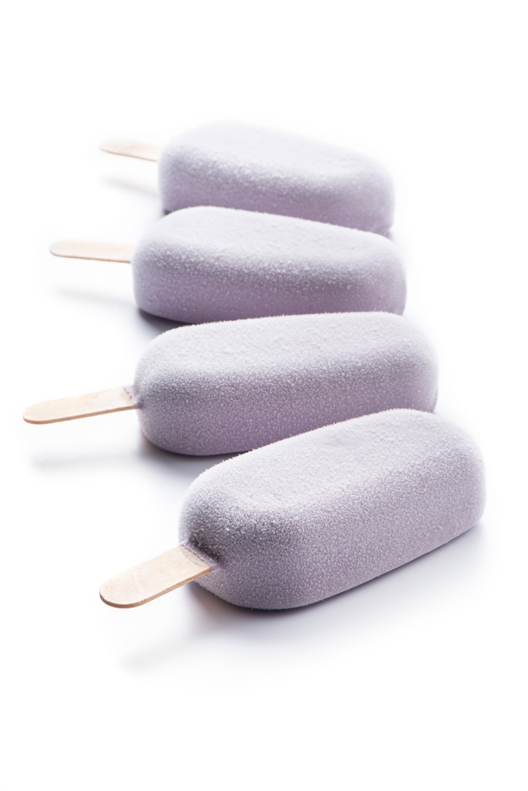 Violet-coconut ice cream - photo1 | Debic