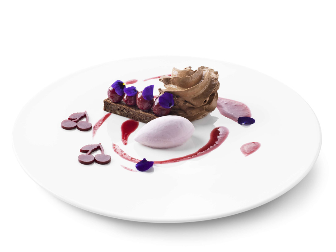 Schwarzwalder cherry with chocolat foam - photo1 | Debic