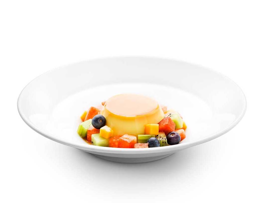 Crème Caramel with fruitsalad - photo1 | Debic