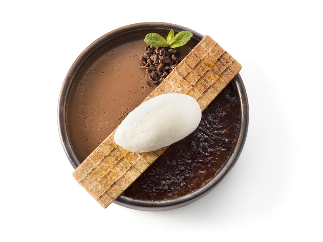 Crème brûlée con chocolate negro - photo1 | Debic