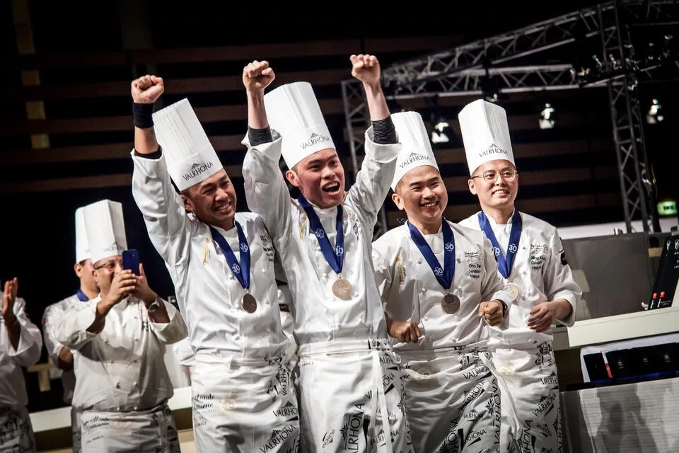 Más patrocinios Debic - photo 2381653-1 | Debic