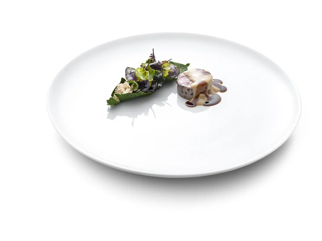 Lepre intera in salsa mole bianca