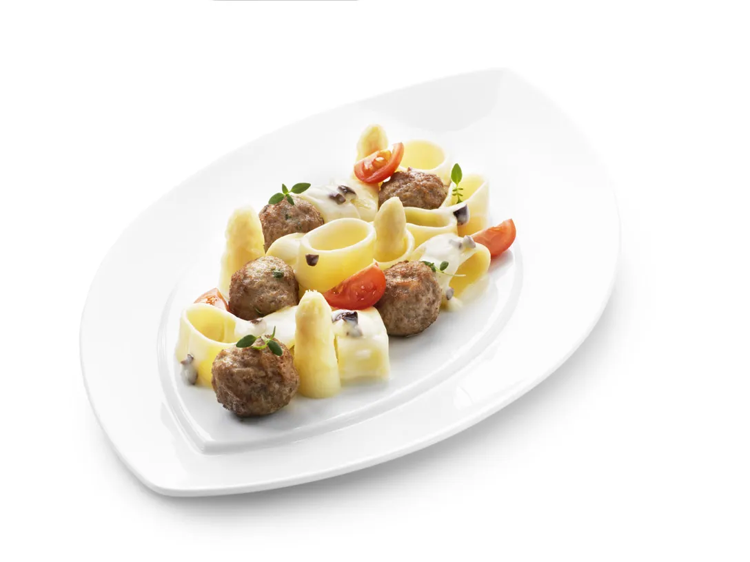 Lamsgehakt met asperges