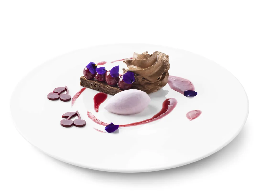 Schwarzwalder cherry met schuim van chocolade