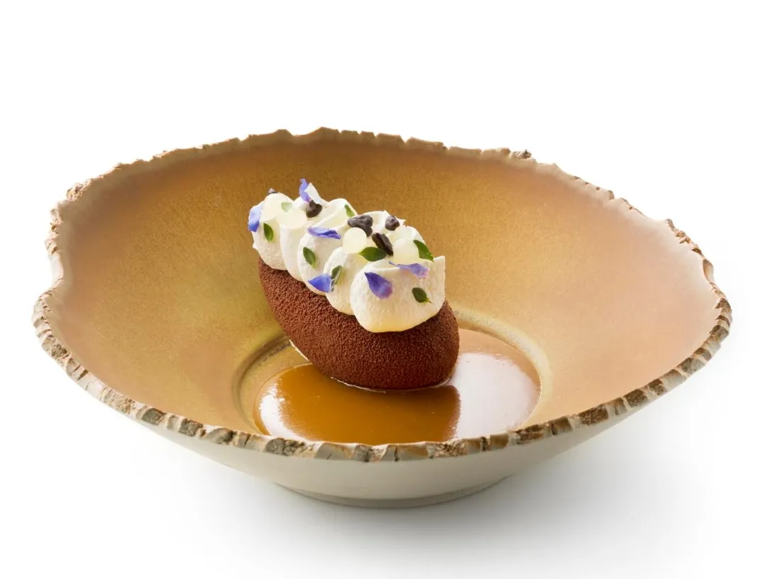 Umgedrehte Mousse-au-Chocolat-Nocke