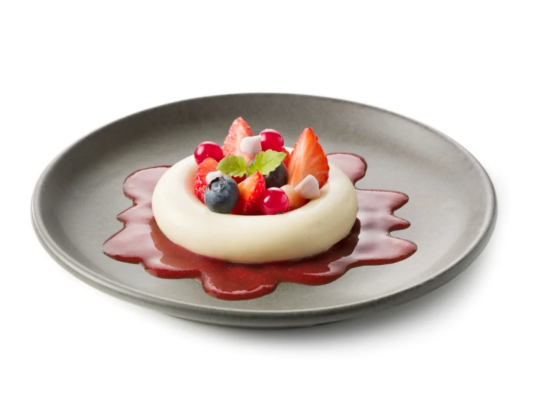Panna Cotta Ring met rood fruit
