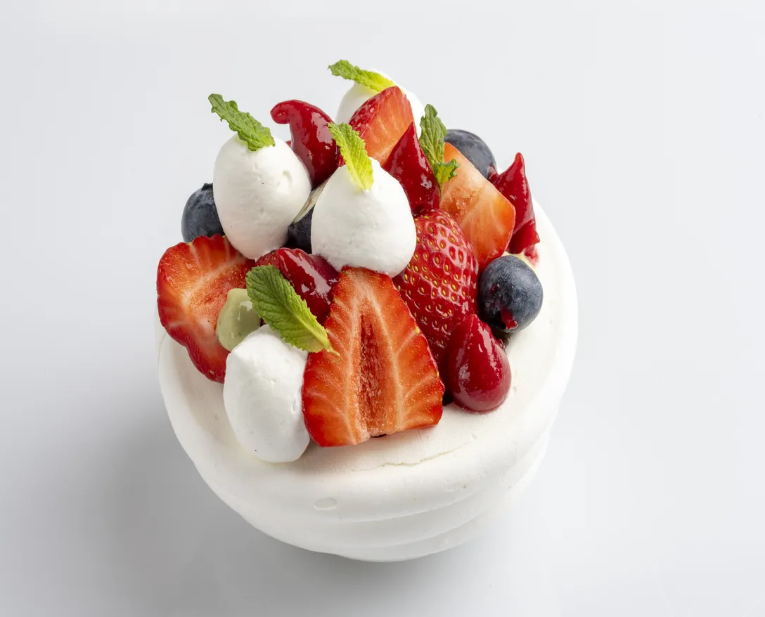 Pavlova de frutos rojos