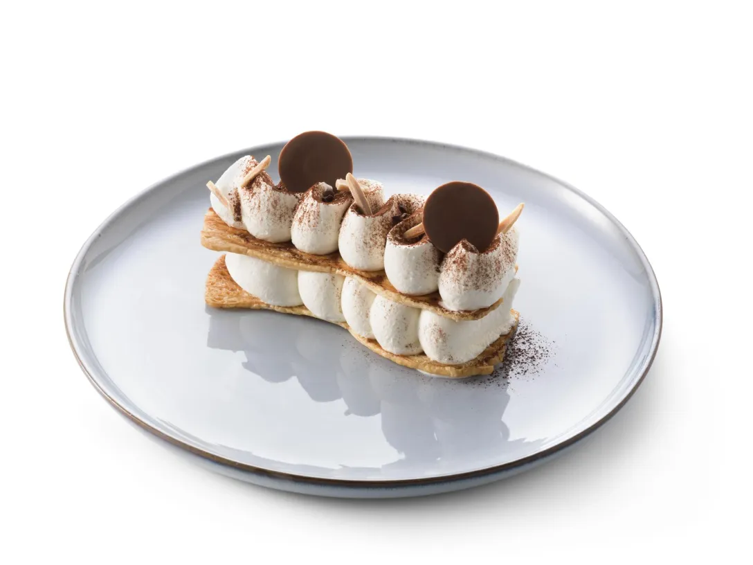 Millefeuille de tiramisu aux amandes