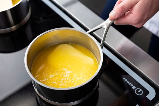 Beurre noisette : définition de beurre noisette - lexique culinaire