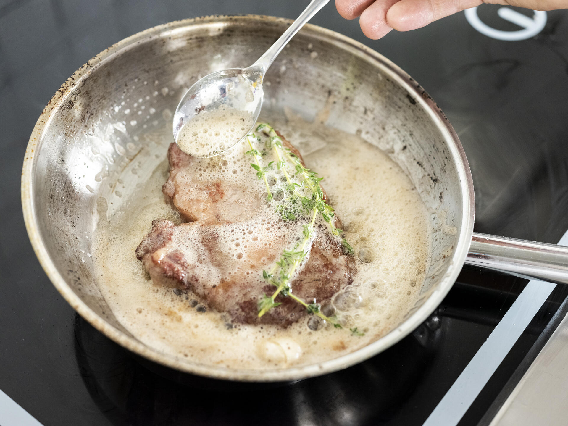 Cuisson dans une poêle (avec le beurre Cuire et Rôtir Debic) step3