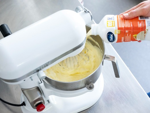 Máslový krém s parfait základem - technique | Debic