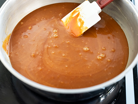 Krem karmelowy - technique | Debic