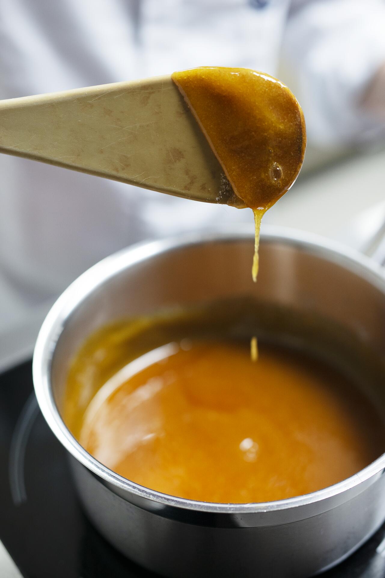 Caramel cream - technique | Debic