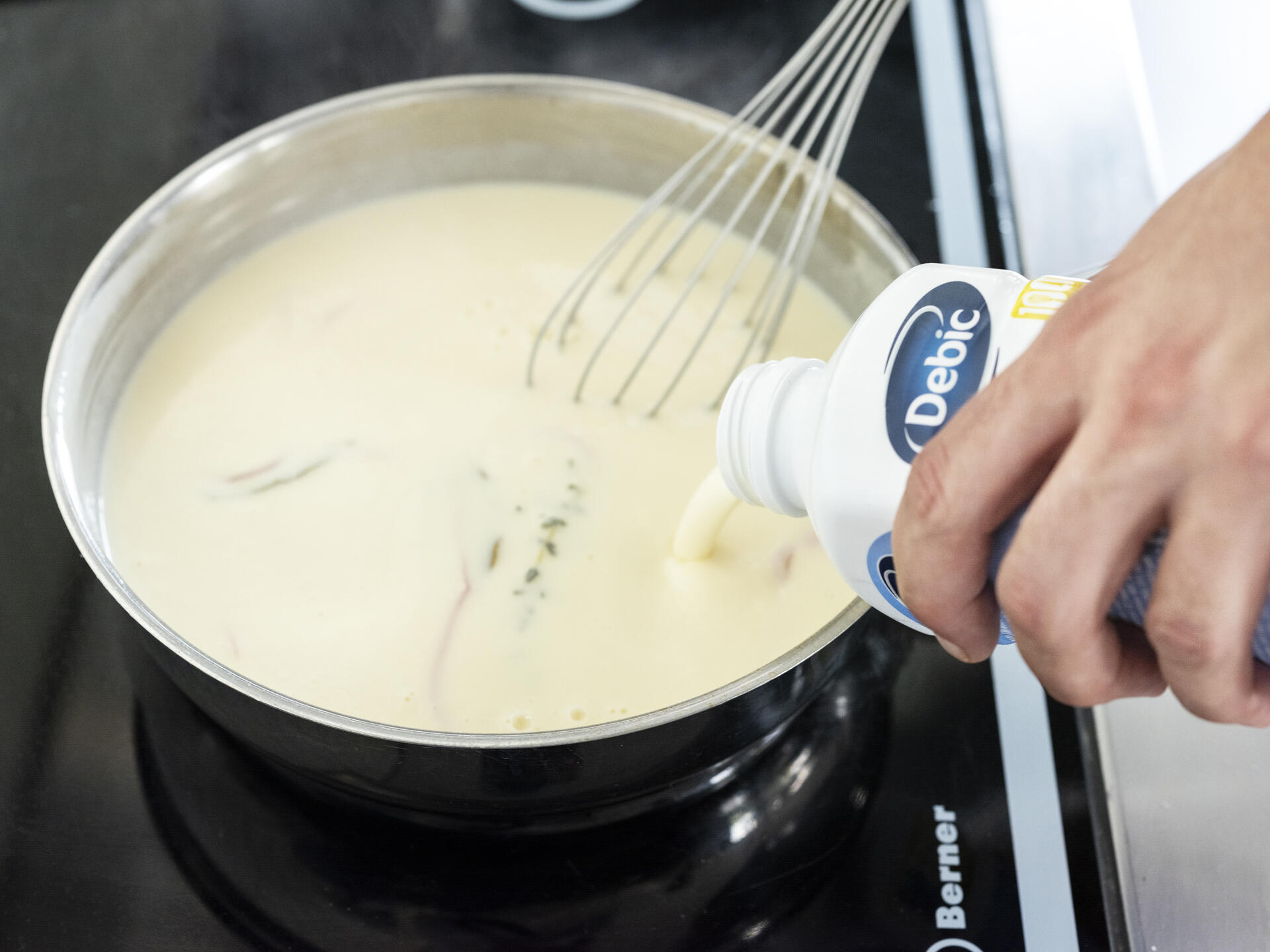 Frothy sauces (made with beurre blanc) step1