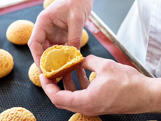 Ciasto parzone - technique | Debic